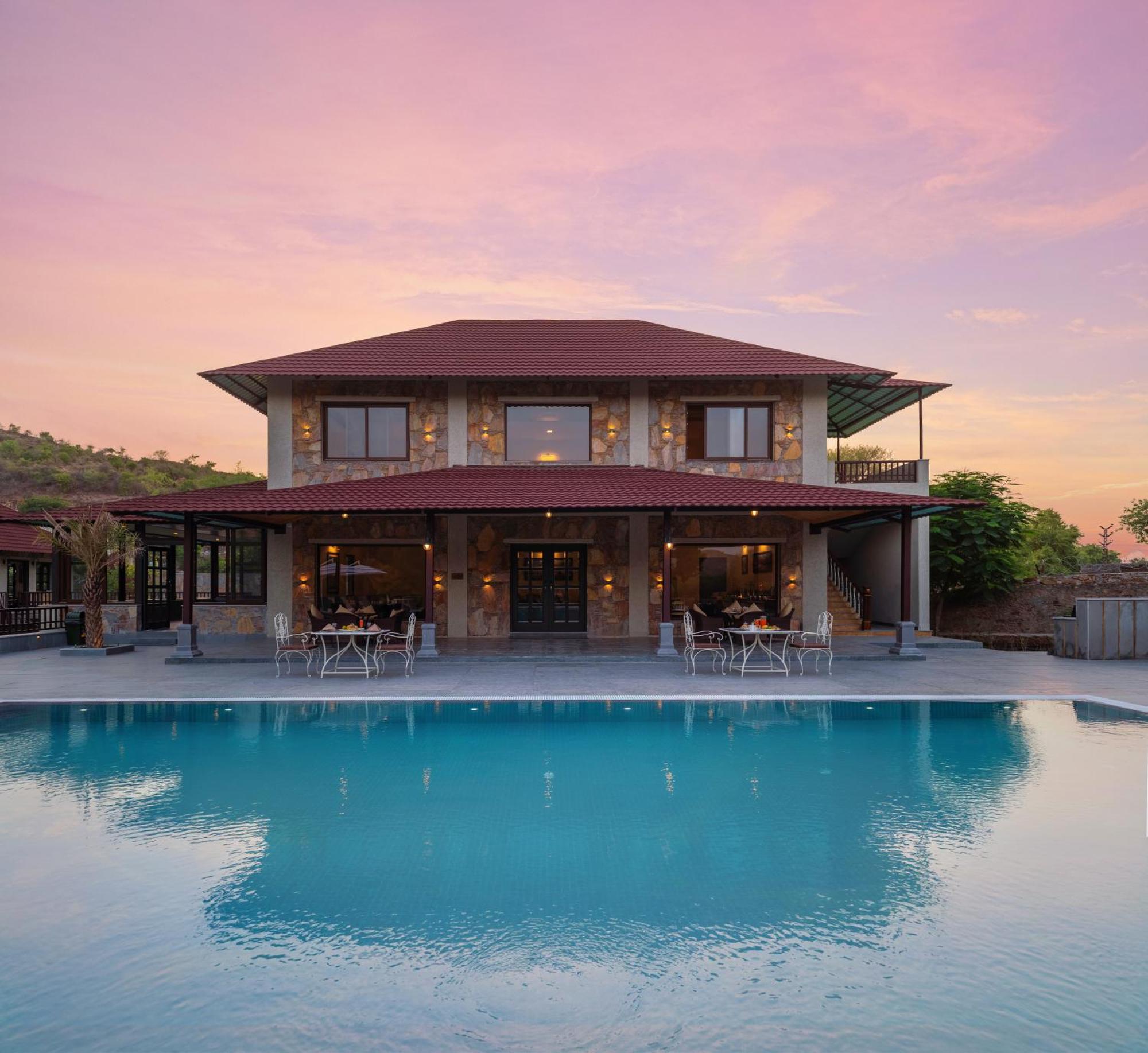 Sarasiruham Resort - Private Pool Villa In Udaipur Ngoại thất bức ảnh