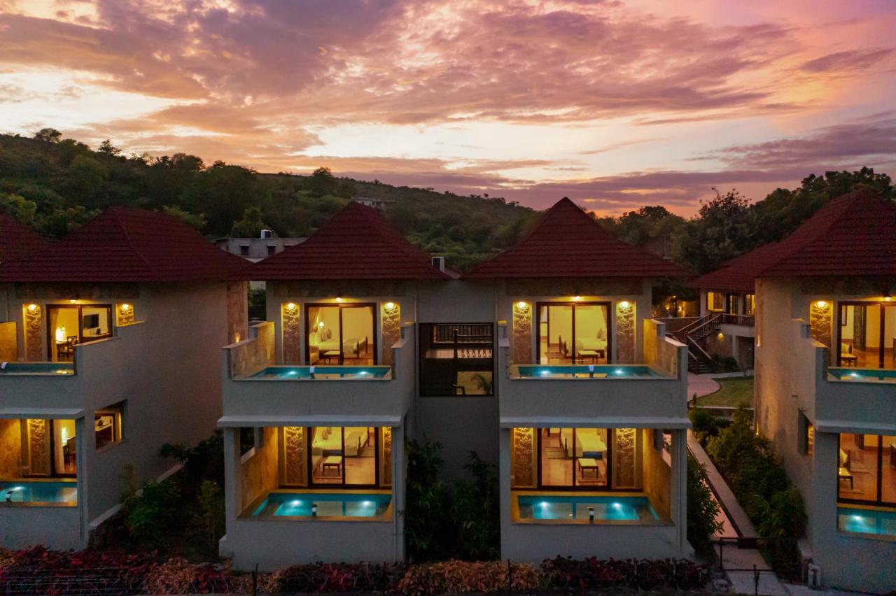 Sarasiruham Resort - Private Pool Villa In Udaipur Ngoại thất bức ảnh