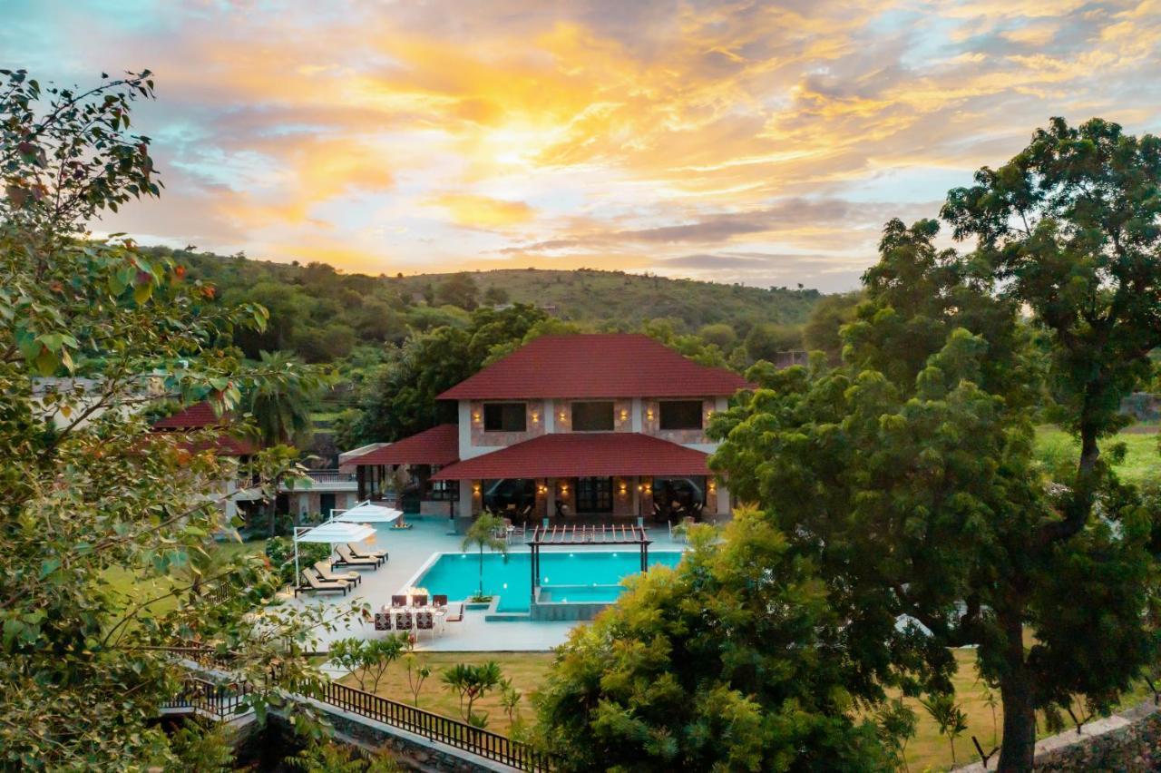Sarasiruham Resort - Private Pool Villa In Udaipur Ngoại thất bức ảnh