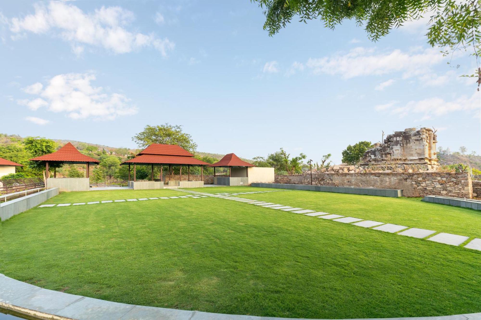 Sarasiruham Resort - Private Pool Villa In Udaipur Ngoại thất bức ảnh