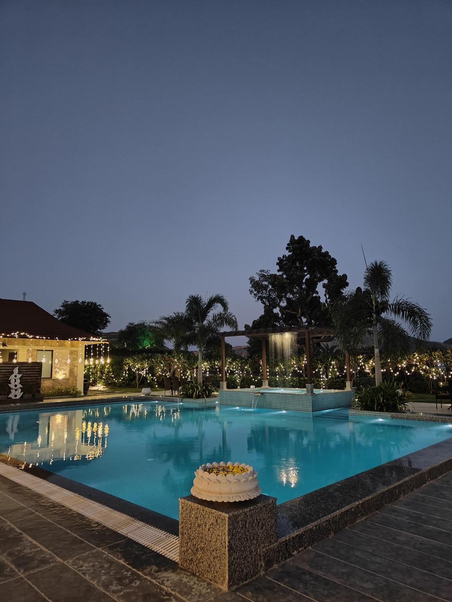 Sarasiruham Resort - Private Pool Villa In Udaipur Ngoại thất bức ảnh
